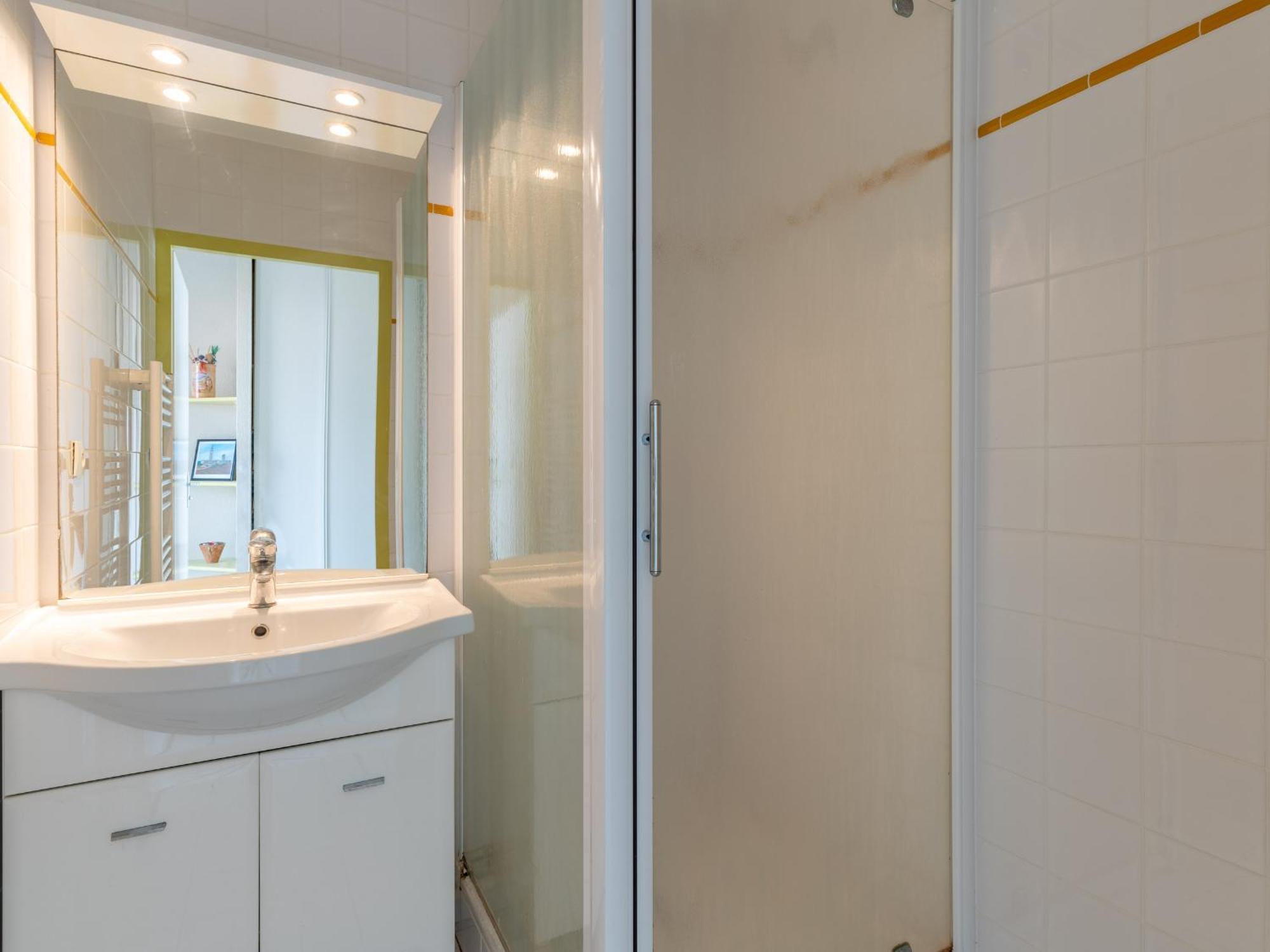 Mimizan Plage: Appartement 6 Pers. Avec Balcon Et Parking - Fr-1-50-114 Exterior photo